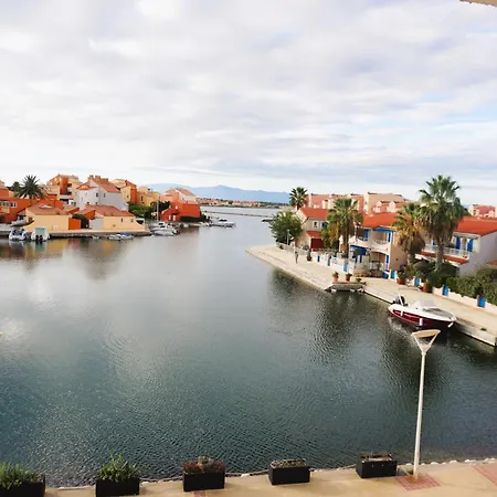 Le Nautica Terrasse 2 Pers Piscine Le Barcarès