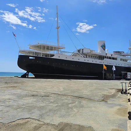 Apartment Le Nautica Terrasse 2 Pers Piscine *